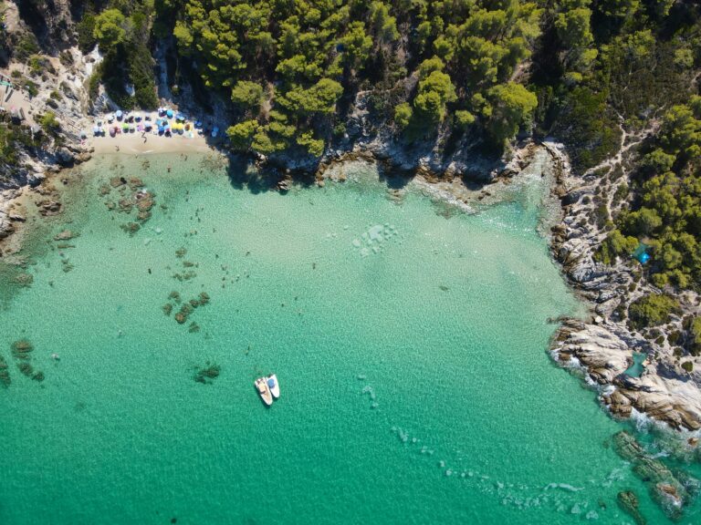 dimitris-kiriakakis-ljc24cexjyc-unsplash